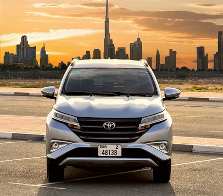 Miete Toyota Sich beeilen 2022 in Dubai