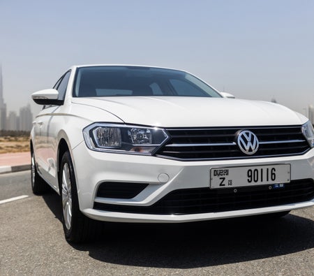 Miete Volkswagen Bora 2022 in Dubai
