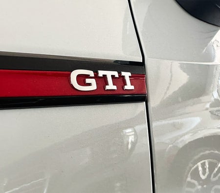 Location Volkswagen Golf GTI 2023 dans Dubai