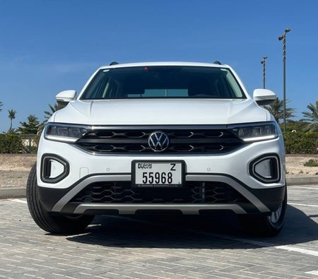 Miete Volkswagen T-Roc 2023 in Dubai