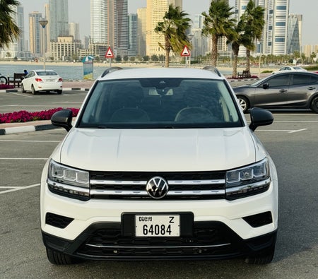 Rent Volkswagen Taos 2022 in Dubai