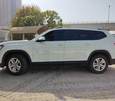 Rent Volkswagen Teramont 2021 in Abu Dhabi