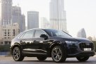 zwart Audi Q8 2019 for rent in Dubai 6