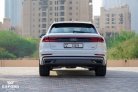 zwart Audi Q8 2021 for rent in Dubai 11