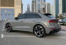 Grijs Audi RS Q8 2022 for rent in Dubai 7