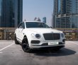 Beyaz Bentley Bentayga 2019 for rent in Dubai 1
