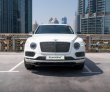 Beyaz Bentley Bentayga 2019 for rent in Dubai 2