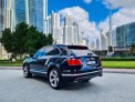 zwart Bentley Bentayga 2020 for rent in Dubai 8