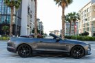 blanc Gué Mustang EcoBoost Convertible V4 2019 for rent in Dubaï 2