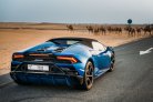 Blauw Lamborghini Huracan Evo Spyder 2020 for rent in Dubai 9