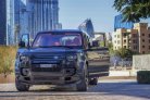 zwart Landrover Verdediger V6 2021 for rent in Dubai 3