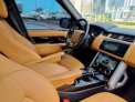 zwart Landrover Range Rover Vogue Supercharged 2020 for rent in Dubai 6