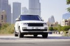 White Land Rover Range Rover Vogue SE 2019 for rent in Dubai 1
