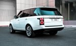 White Land Rover Range Rover Vogue SE 2021 for rent in Dubai 4