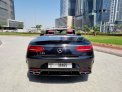 zwart Mercedes-Benz S560 Cabrio 2019 for rent in Dubai 8