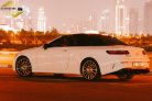 White Mercedes Benz E400 Convertible 2020 for rent in Abu Dhabi 5
