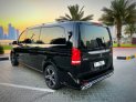 Negro Mercedes Benz Maybach V250 2018 for rent in Dubai 8