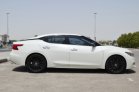 Blanco Nissan Maxima 2017 for rent in Dubai 2
