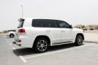 White Toyota Land Cruiser GXR V6 2020 for rent in Sharjah 1