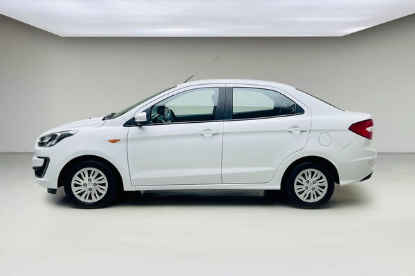 Rent Ford Figo 2020 in Dubai
