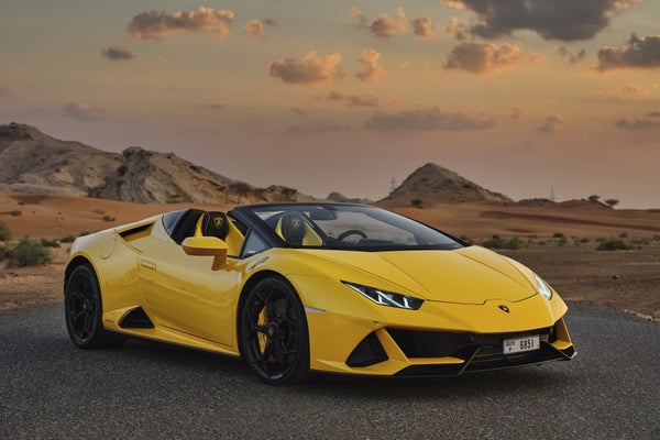 Rent Lamborghini Huracan Evo Spyder 2021 in Abu Dhabi