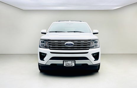 租 Ford Expedition 2021 在 迪拜