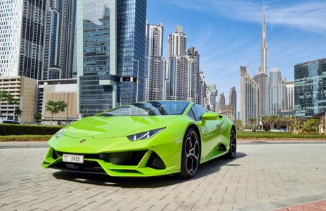 تأجير Lamborghini Huracan Evo Spyder 2021 في دبي