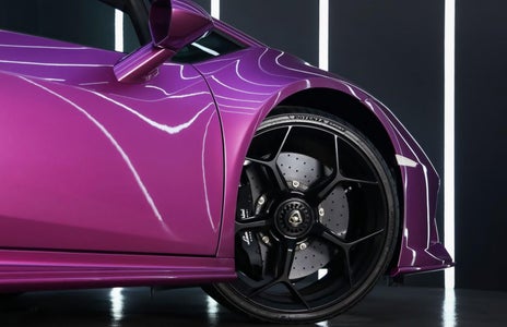 تأجير Lamborghini Huracan Evo Spyder 2023 في دبي