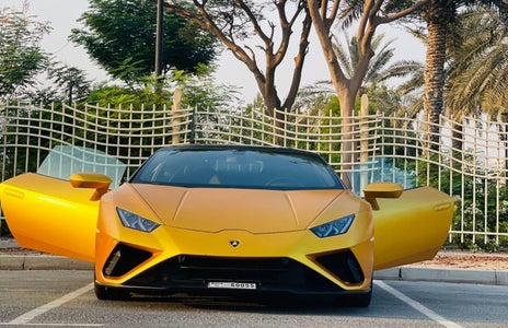 Huur Lamborghini Huracan Evo Coupe 2021 in Dubai