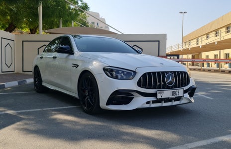 Affitto Mercedes Benz AMG E350 2021 in Dubai