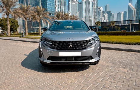 Location Peugeot 3008 2024 dans Abu Dhabi