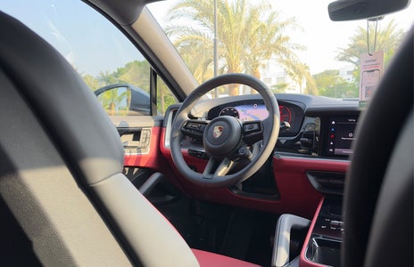 Аренда Porsche Cayenne Coupe 2024 в Дубай