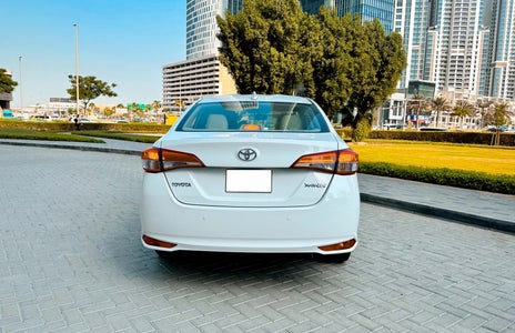Location Toyota Yaris 2023 dans Dubai
