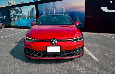 Miete Volkswagen Golf GTI 2024 in Dubai