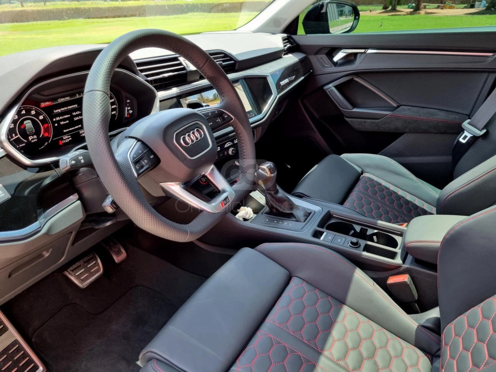 Black Audi RS Q3 2022 for rent in Abu Dhabi 4