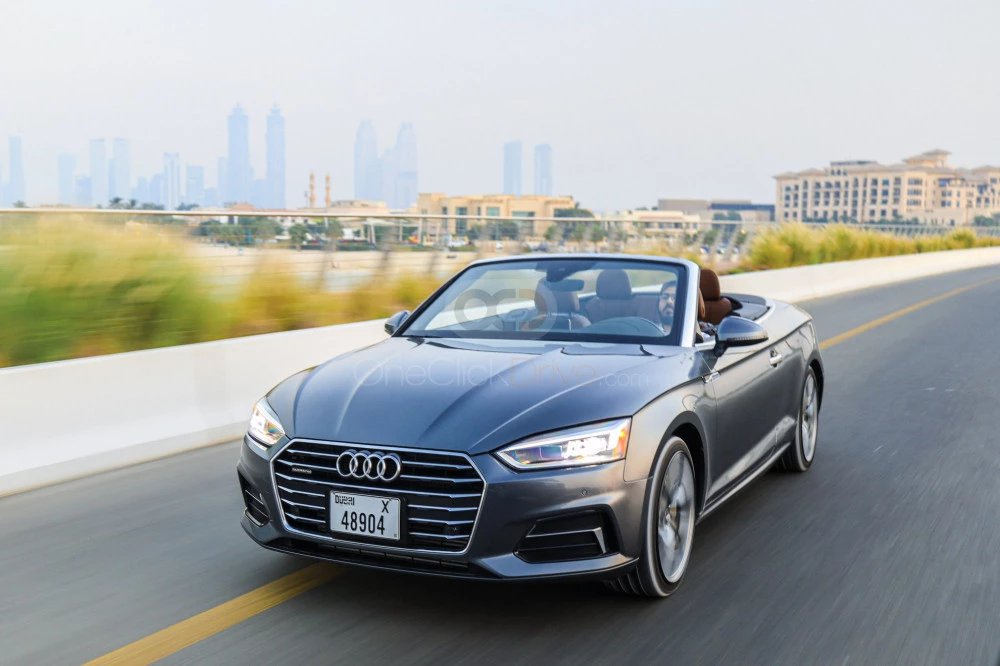 Gris oscuro Audi A5 Convertible 2018 for rent in Dubai 2