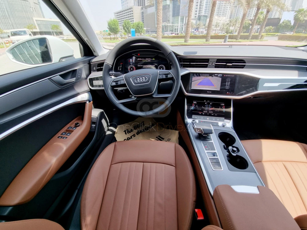 Blanco Audi A6 2023 for rent in Dubai 9