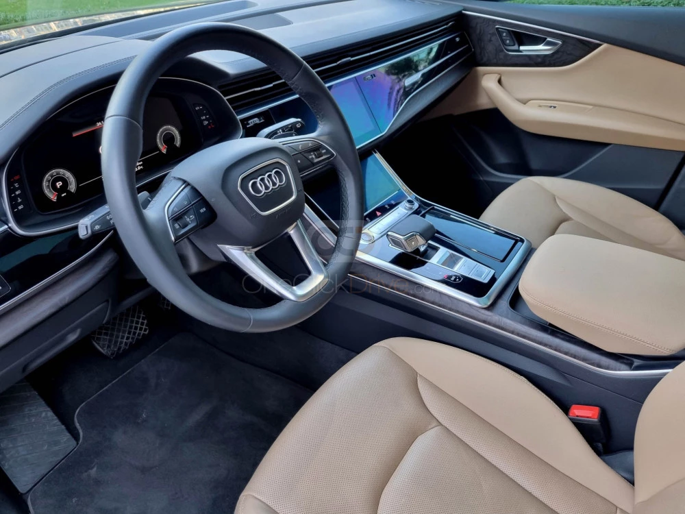 Black Audi Q8 2021 for rent in Dubai 5
