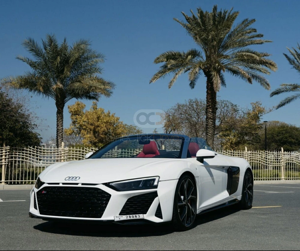 White Audi R8 Spyder 2022 for rent in Dubai 4