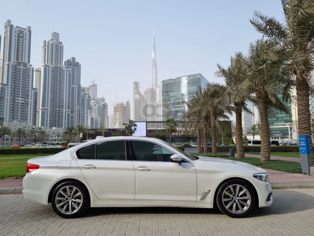 White BMW 520i 2020 for rent in Sharjah 3