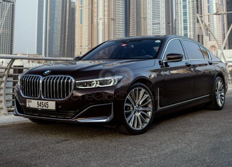 Burgundy BMW 730Li 2020 for rent in Dubai 4