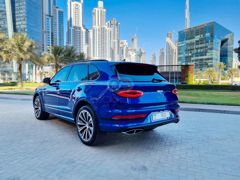 Blue Bentley Bentayga 2021 for rent in Dubai 12
