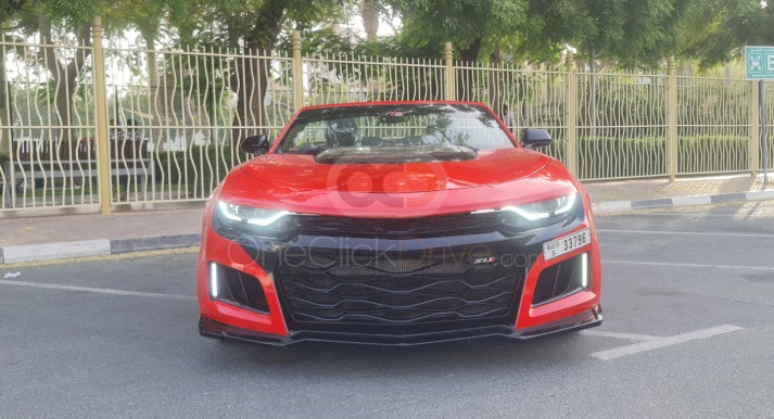 红色的 雪佛兰 Camaro ZL1 敞篷 V8 2019 for rent in 迪拜 3