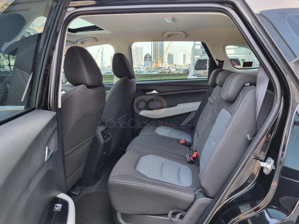 Black Chevrolet Captiva 2022 for rent in Sharjah 8