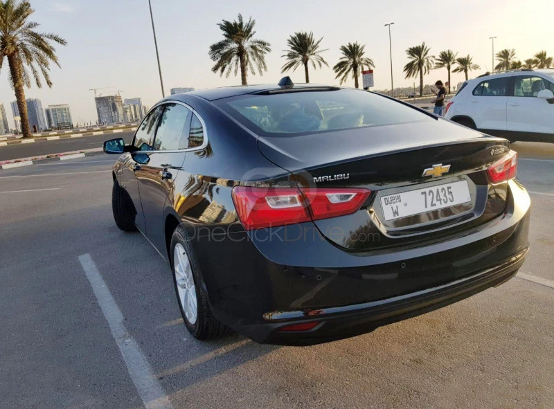Siyah Chevrolet Malibu 2018 for rent in Dubai 8