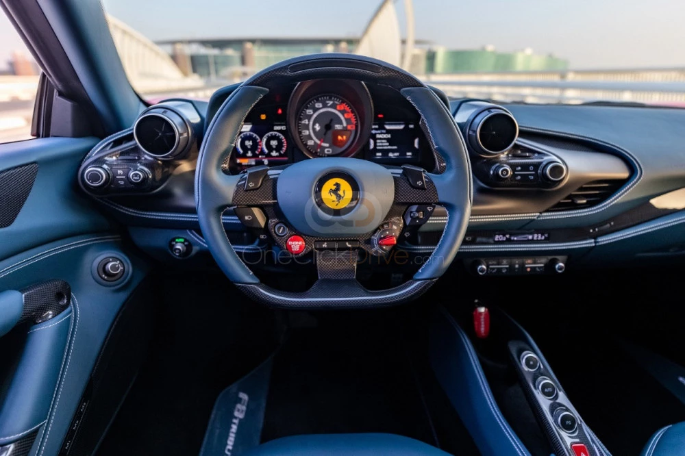 Kırmızı Ferrari F8 Tributo 2021 for rent in Dubai 5