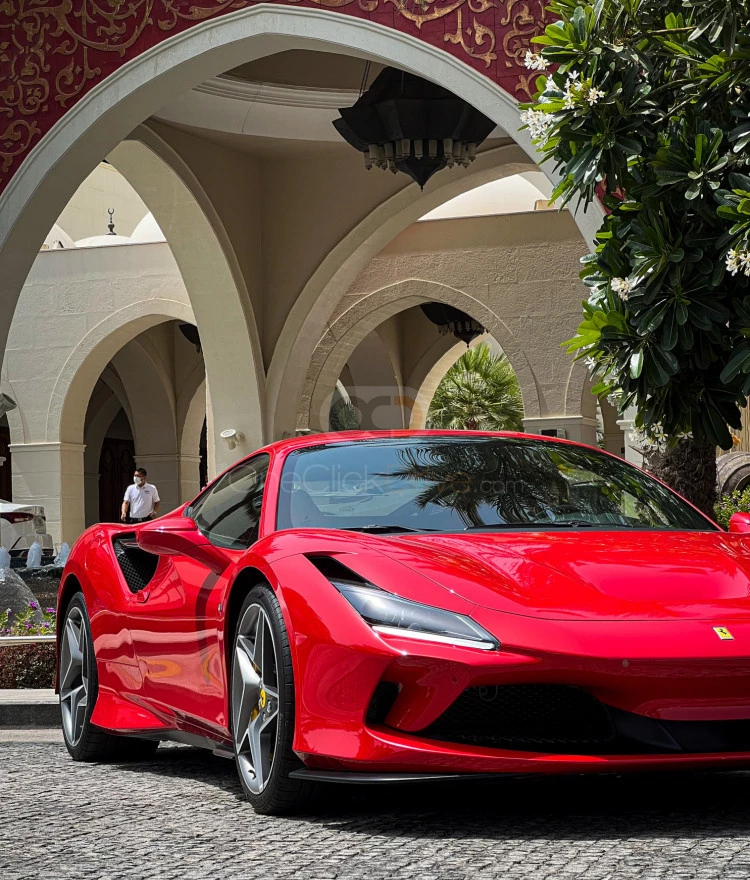 Beyaz Ferrari F8 Tributo 2022 for rent in Dubai 3