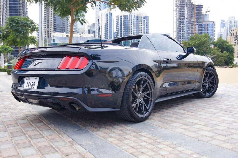Black Ford Mustang EcoBoost Convertible V4 2019 for rent in Dubai 7