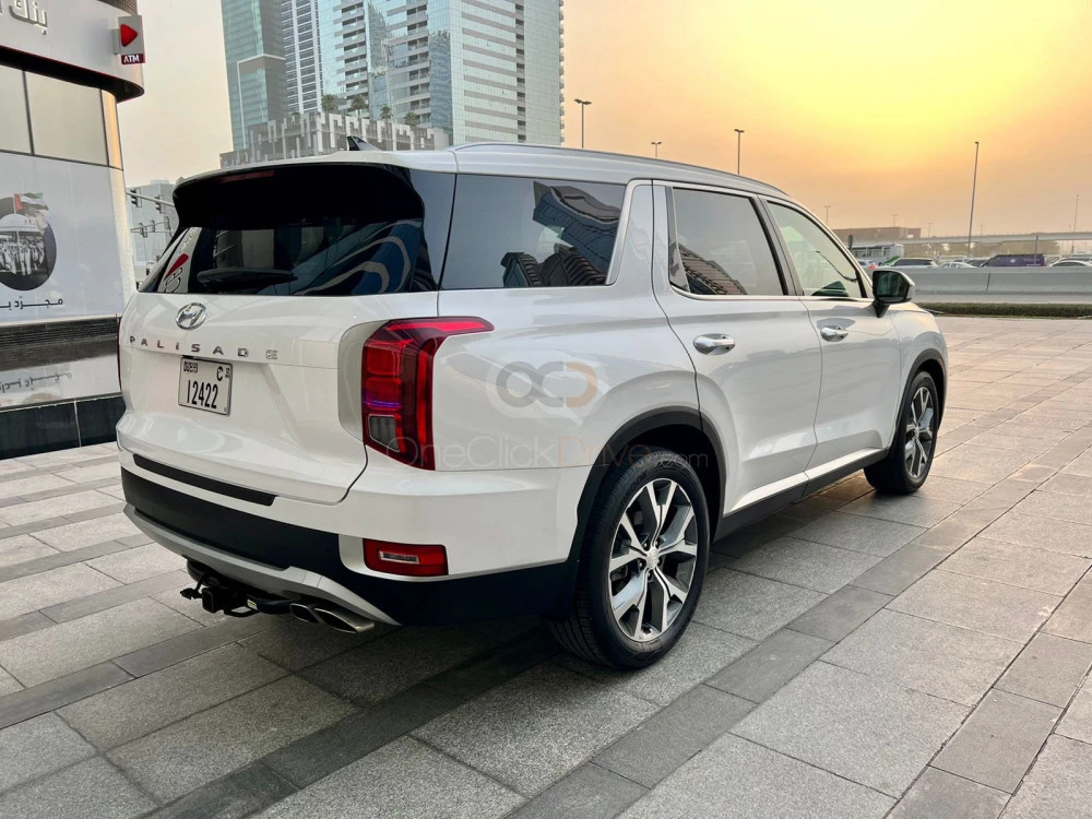 White Hyundai Palisade 2021 for rent in Dubai 7