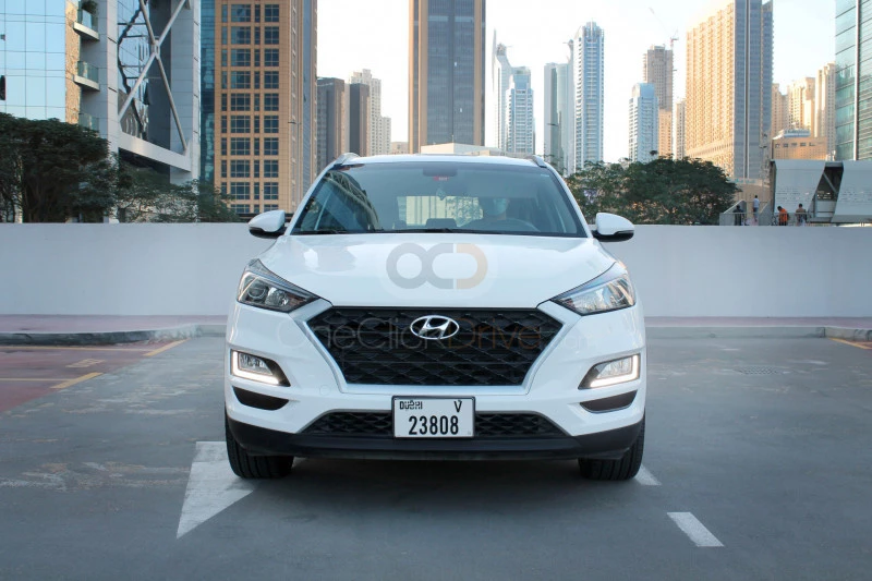 White Hyundai Tucson 2019 in Dubai 5